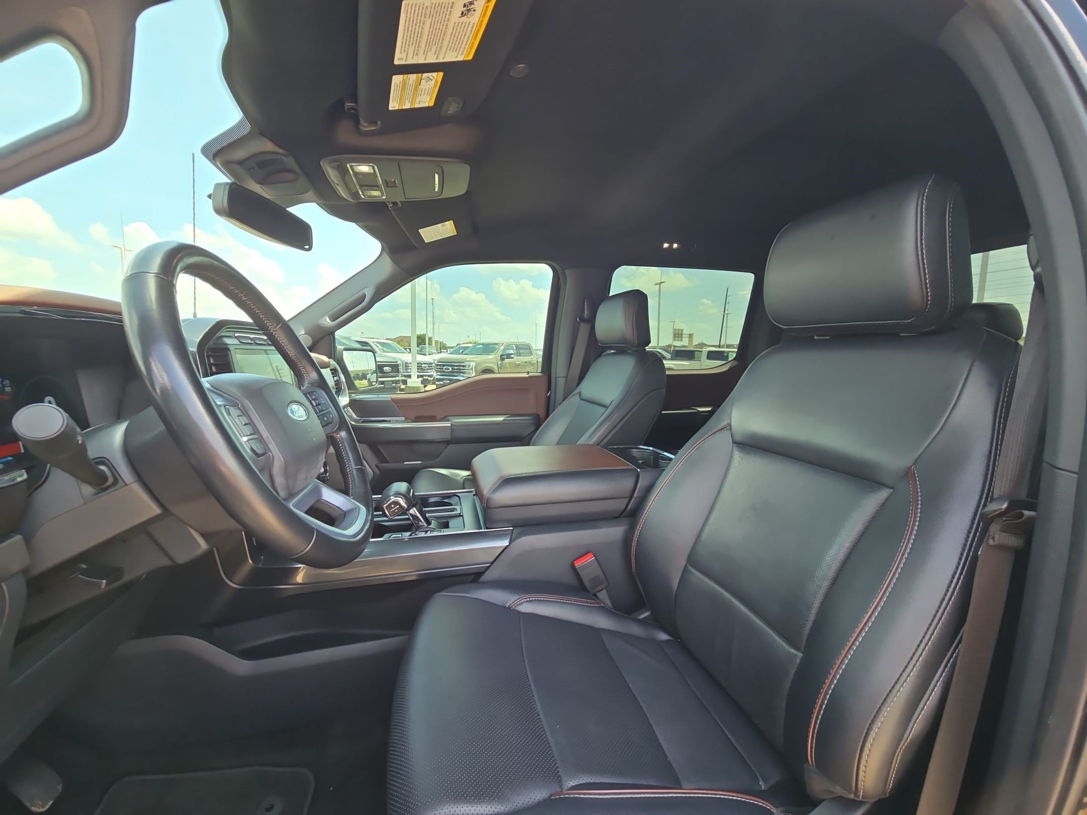 Used 2023 Agate Black Metallic Ford Lariat image 13