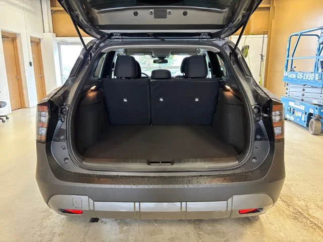 New 2027  Nissan SV image 17