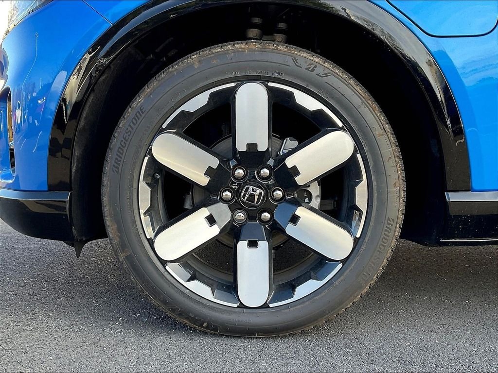 New 2025 Pacific Blue Metallic Honda Elite image 8