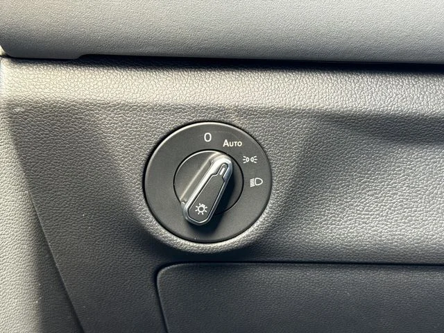 New 2026 Monument Gray Volkswagen 1.5T SE image 41