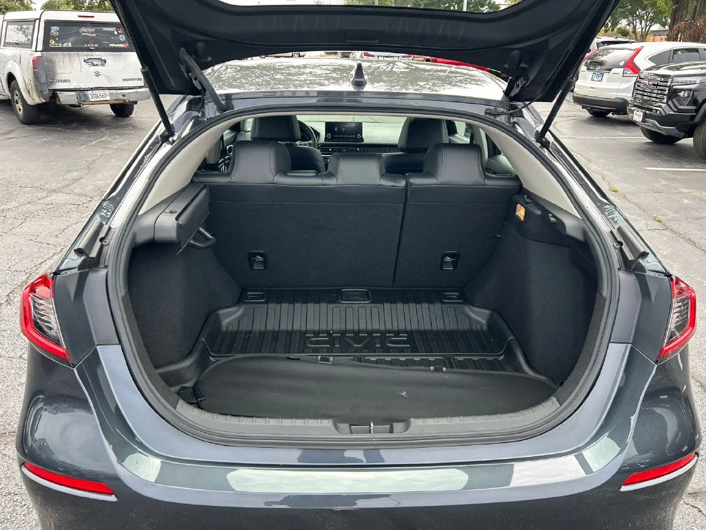 2024 Honda Civic Hatchback EX-L - Photo 33