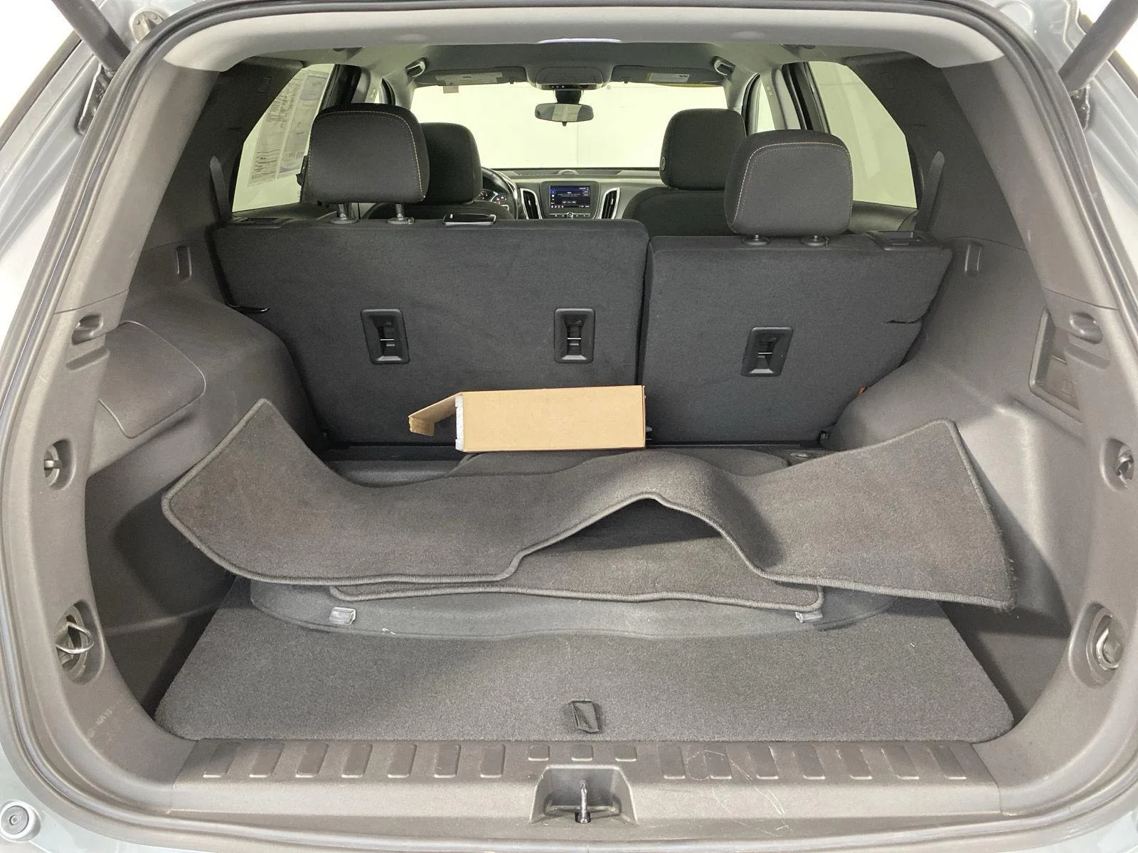 Used 2024 Sterling Gray Metallic Chevrolet LT image 7