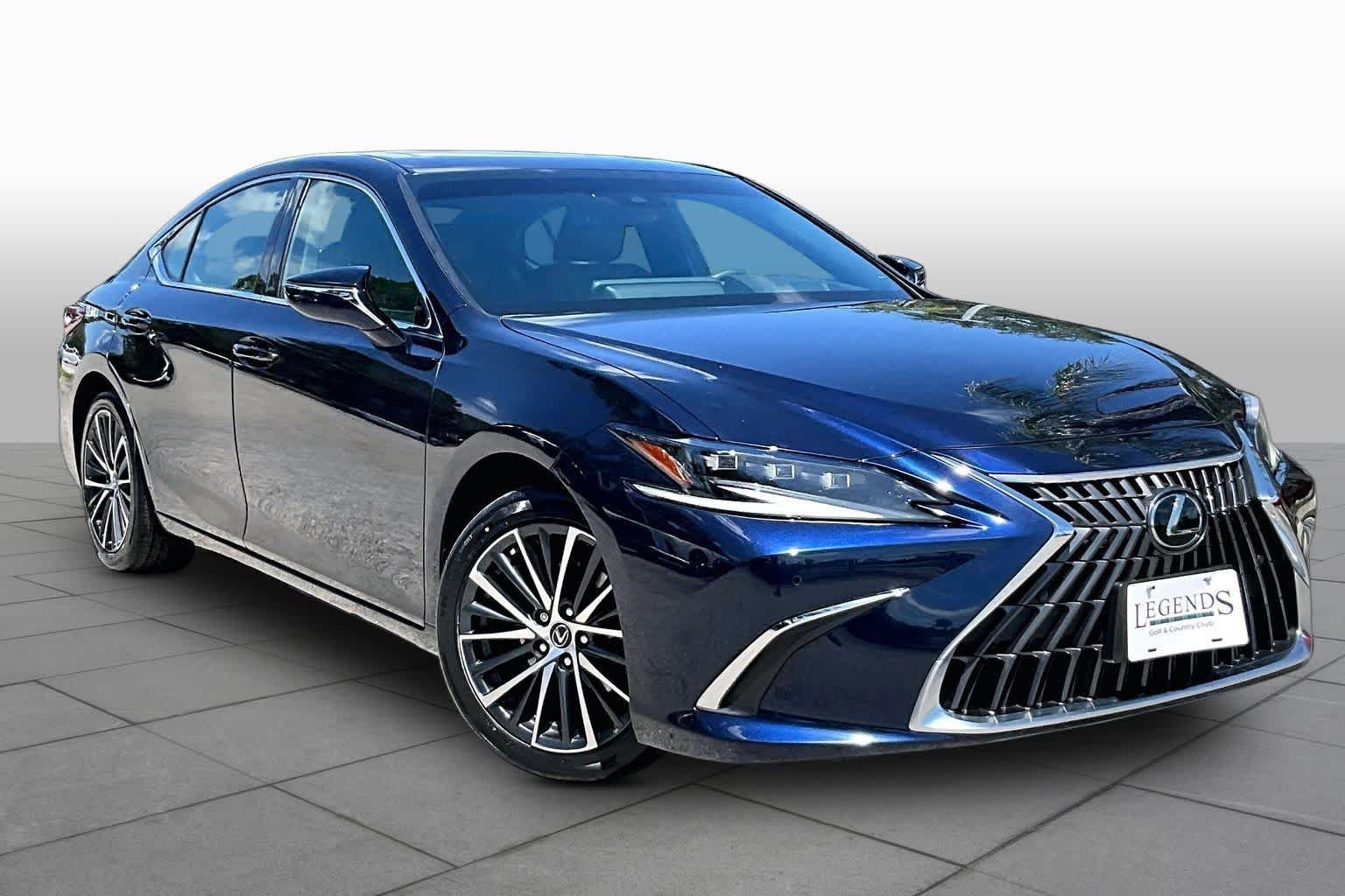 Used 2023 Nightfall Mica Lexus  image 3