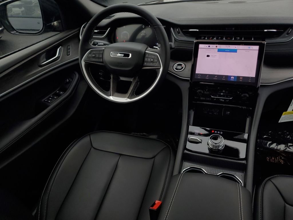2025 Jeep Grand Cherokee Limited - Photo 13