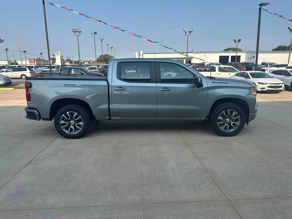 Used 2023 Gray Chevrolet RST image 34