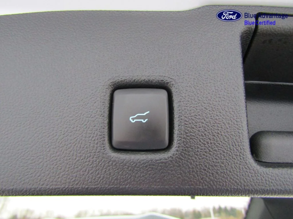 Certified Used 2025 Space Silver Ford ST-Line Select image 26