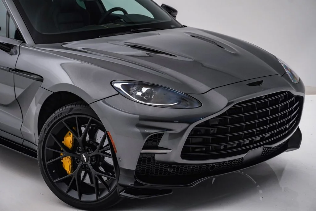 Used 2026 Magnetic Silver Aston Martin 707 image 4