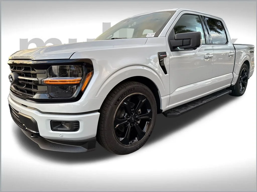New 2025 White Ford XLT image 13