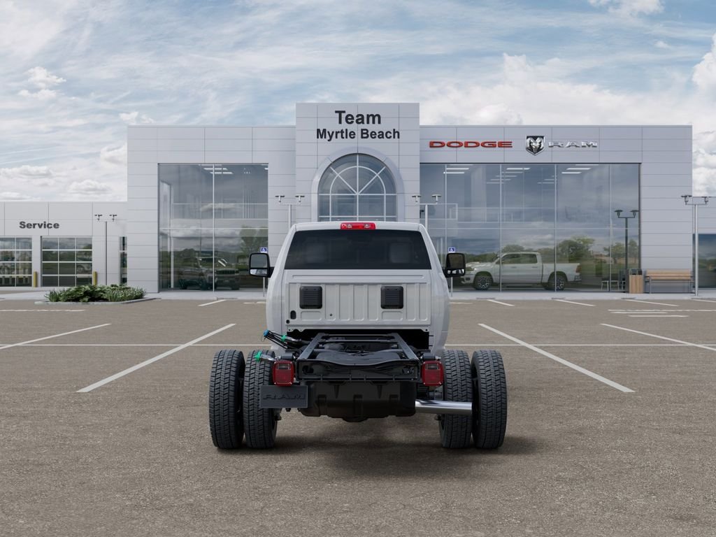 New 2025 Bright White Clearcoat RAM Tradesman image 7