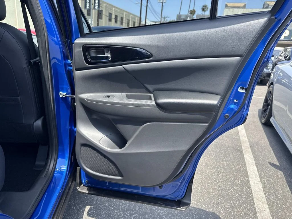 New 2026 Blue Mitsubishi SE 1.5T S-AWC image 29