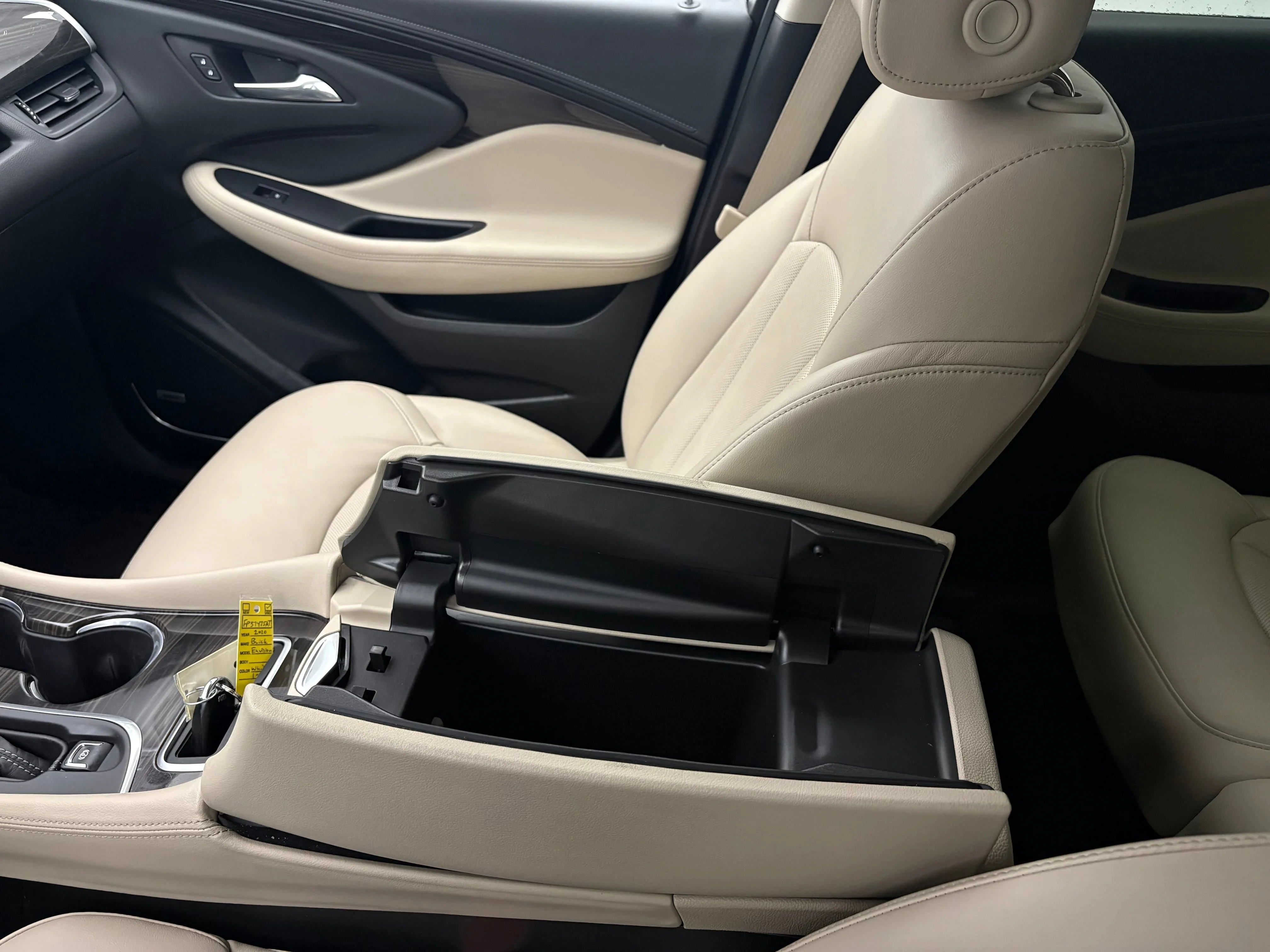 Used 2020 SUMMIT WHITE Buick Premium II image 28