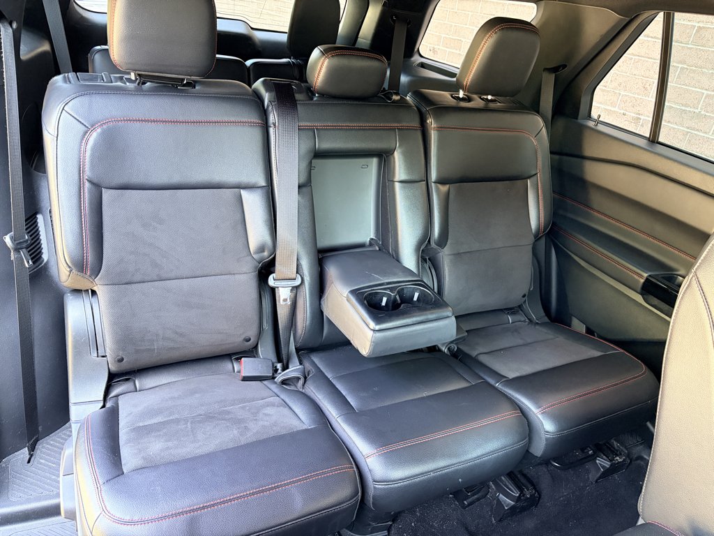 Used 2023 Carbonized Gray Metallic Ford ST-Line image 20