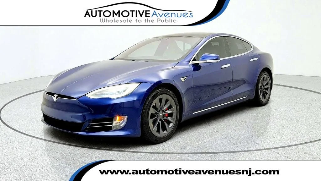 Used 2020 Deep Blue Metallic Tesla AWD Performance w/ Full Self-Driving & 21