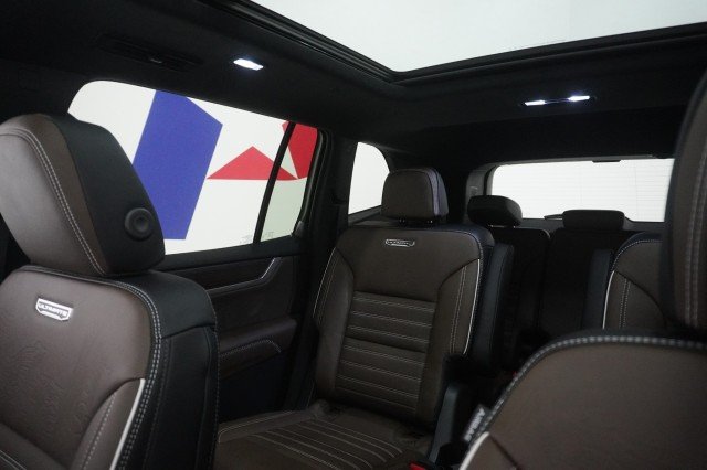 2027 GMC Acadia Denali Ultimate - Photo 23