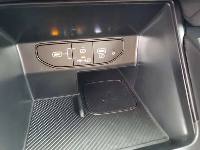 New 2026 Wolf Gray Kia S image 18