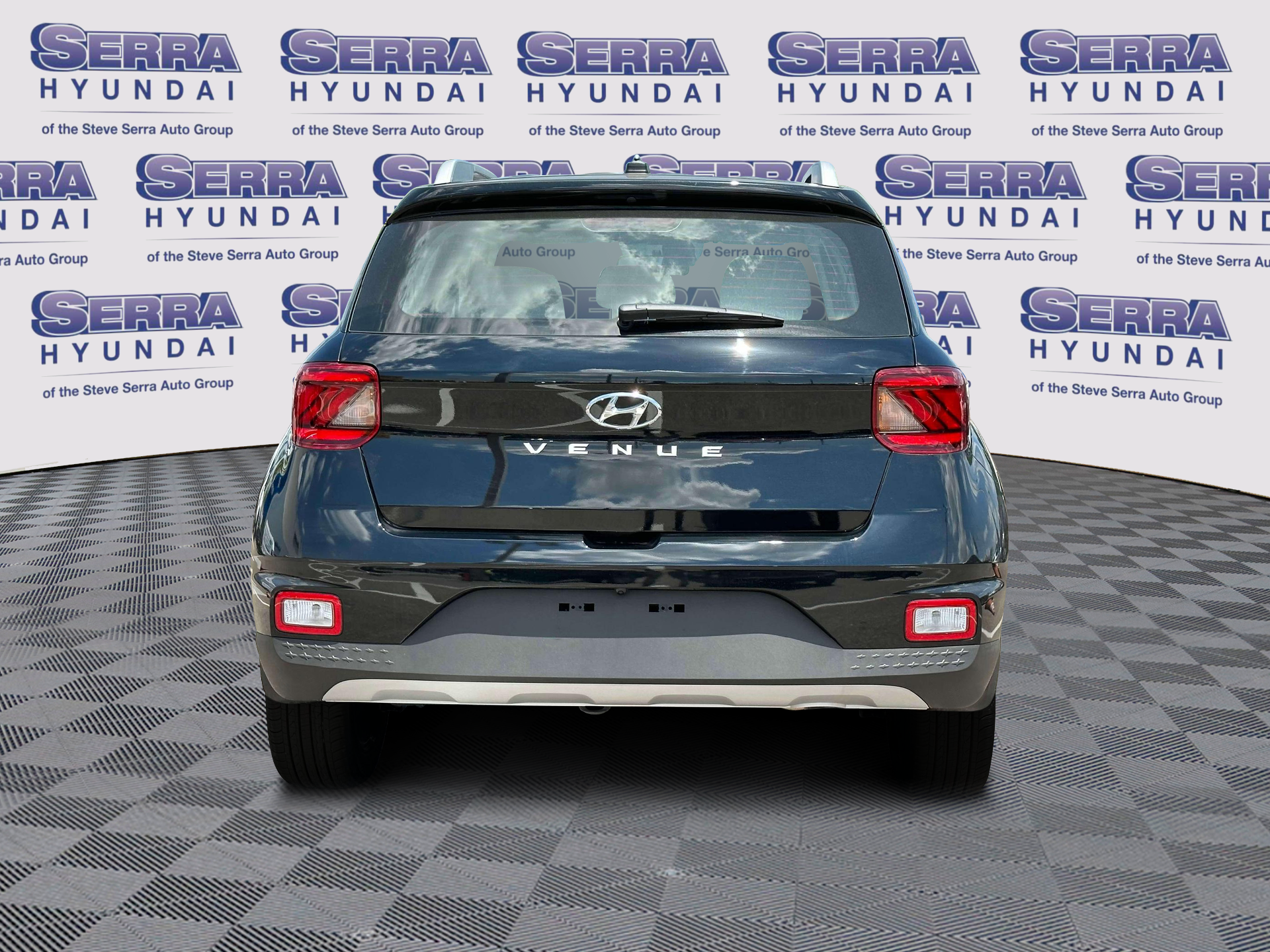 2025 Hyundai Venue SEL - Photo 23