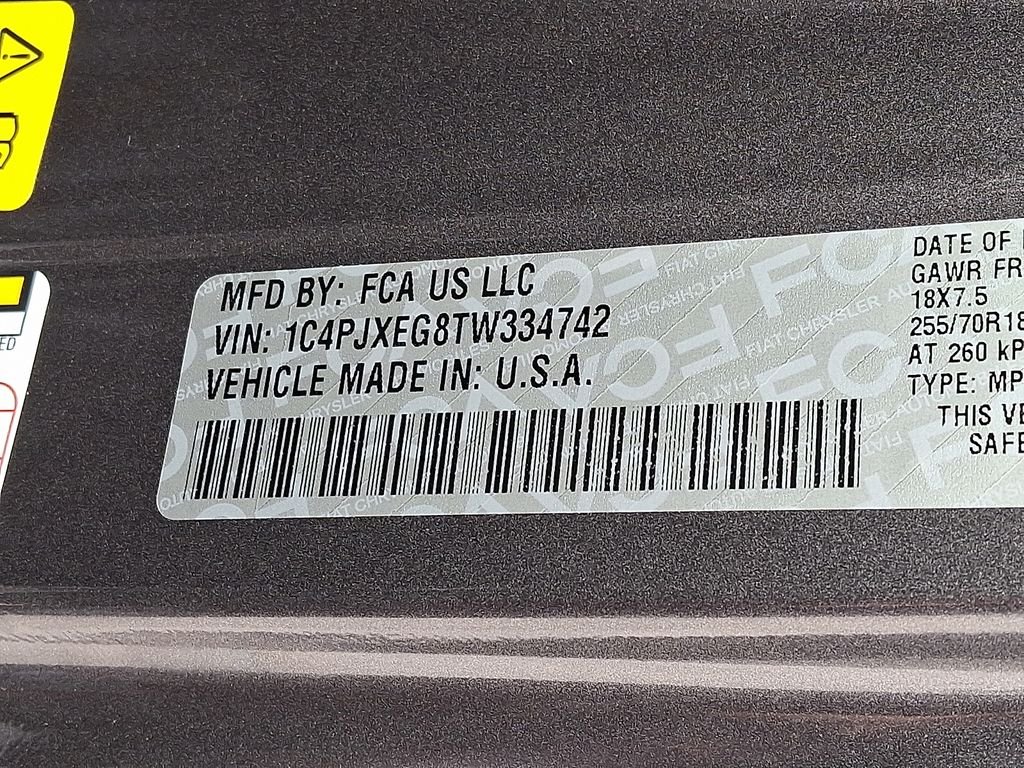 New 2026 Granite Crystal Metallic Clear-Coat Exterior Paint Jeep Sahara image 18