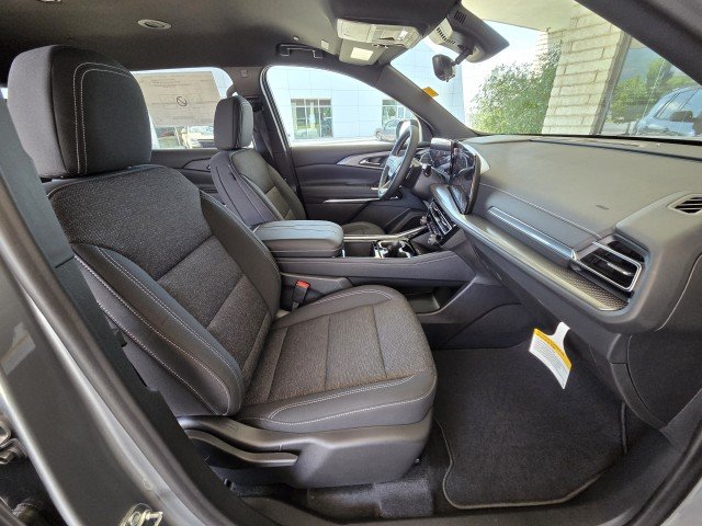 2026 Chevrolet Traverse LT - Photo 27
