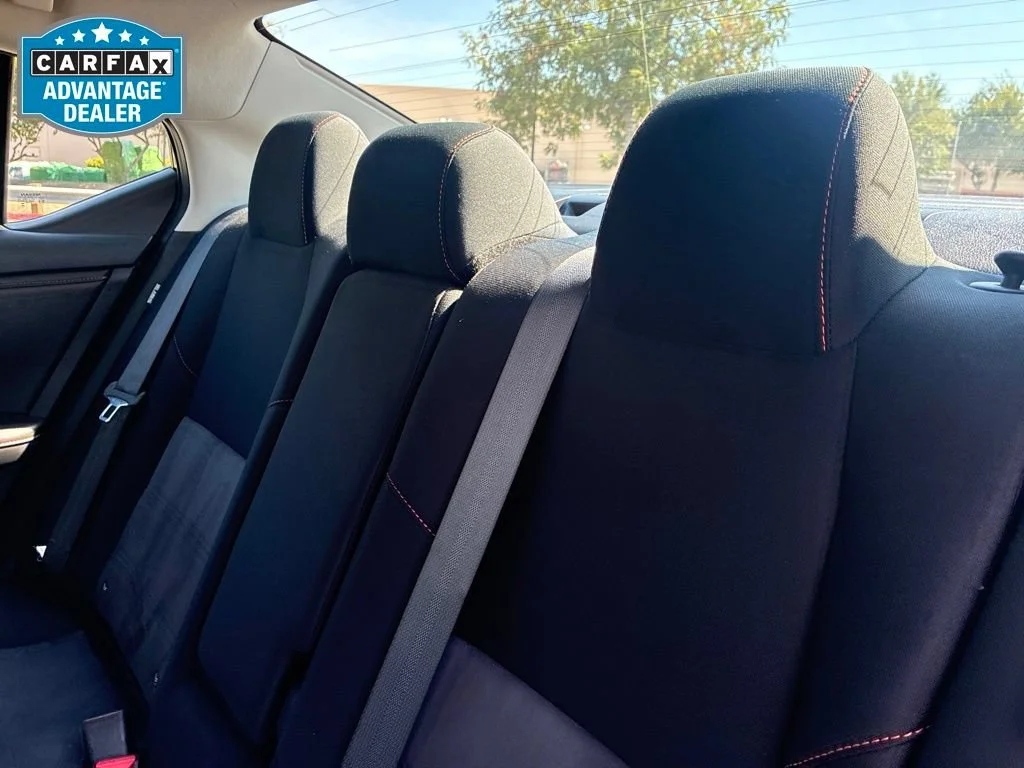 Used 2025 Super Black Nissan SR image 18