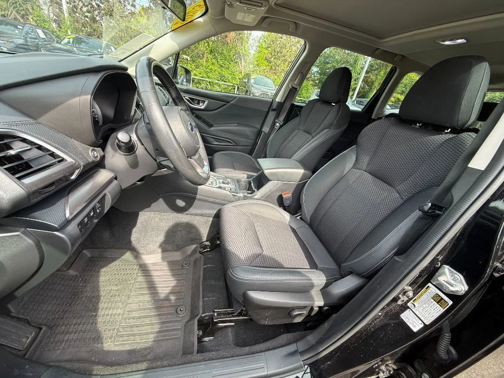 Used 2023 Black Subaru Premium image 4