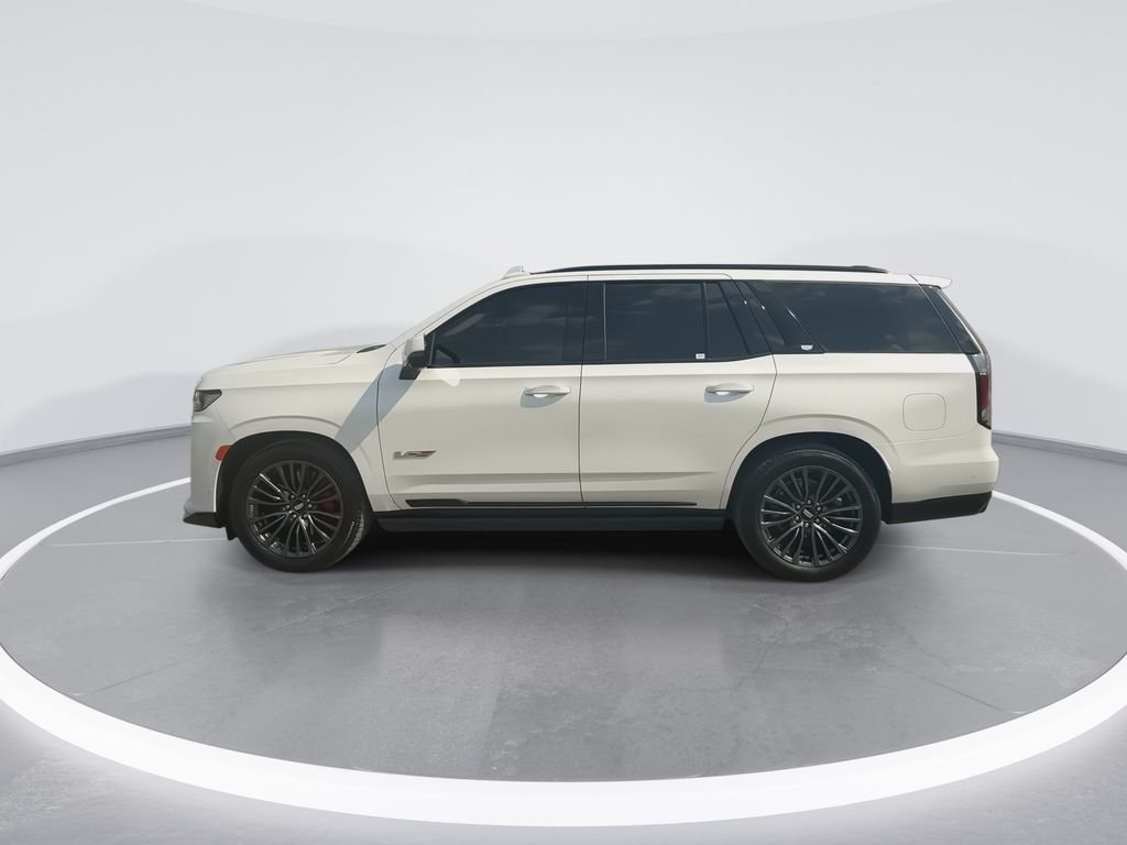 Used 2023 White Cadillac V-Series image 5