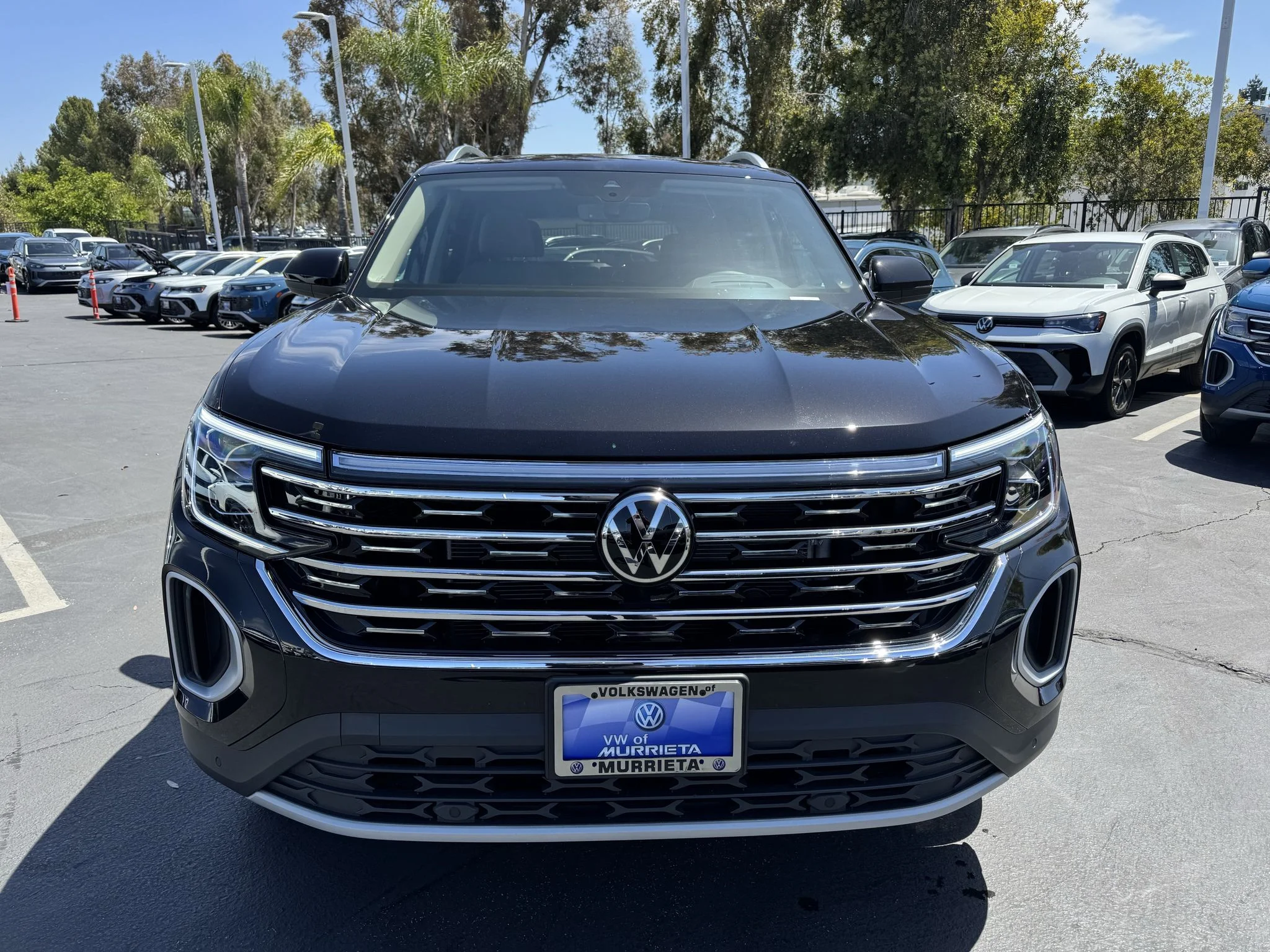 New 2026 Deep Black Pearl Volkswagen 2.0T SEL image 4