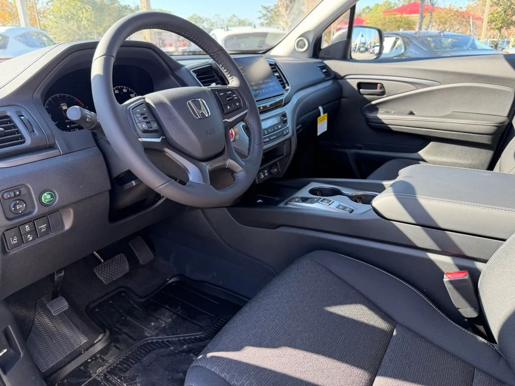 2026 Honda Ridgeline Sport - Photo 16
