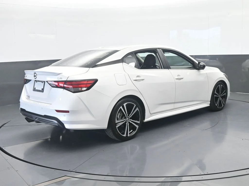 Used 2020 Aspen White Tricoat Nissan SR image 6