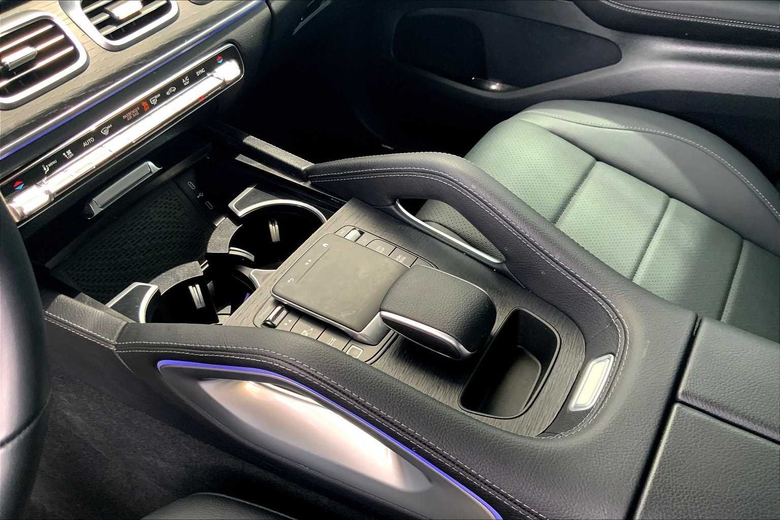 2025 Mercedes-Benz GLE GLE350 - Photo 11