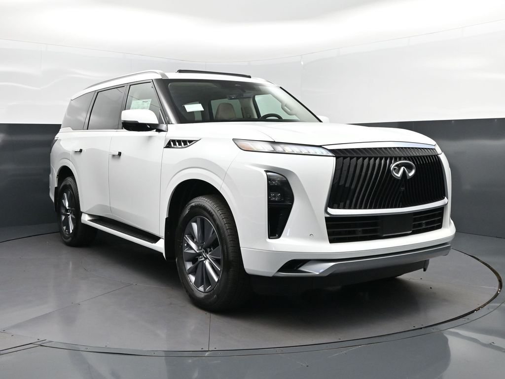 New 2026 RADIANT WHITE INFINITI Pure 2WD image 9