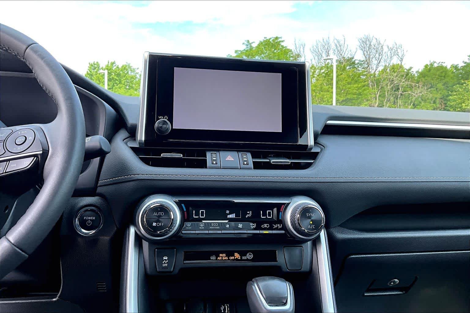 Used 2024 Magnetic Gray Metallic Toyota Hybrid XLE Premium image 36