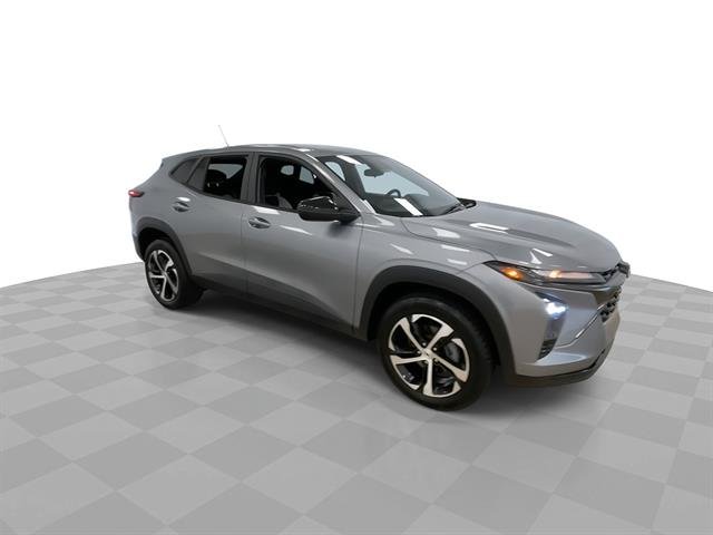 2024 Chevrolet Trax 1RS, photo 2 of 12