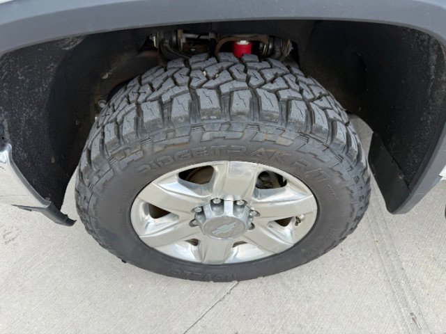 Used 2020 Summit White Chevrolet Work Truck image 9