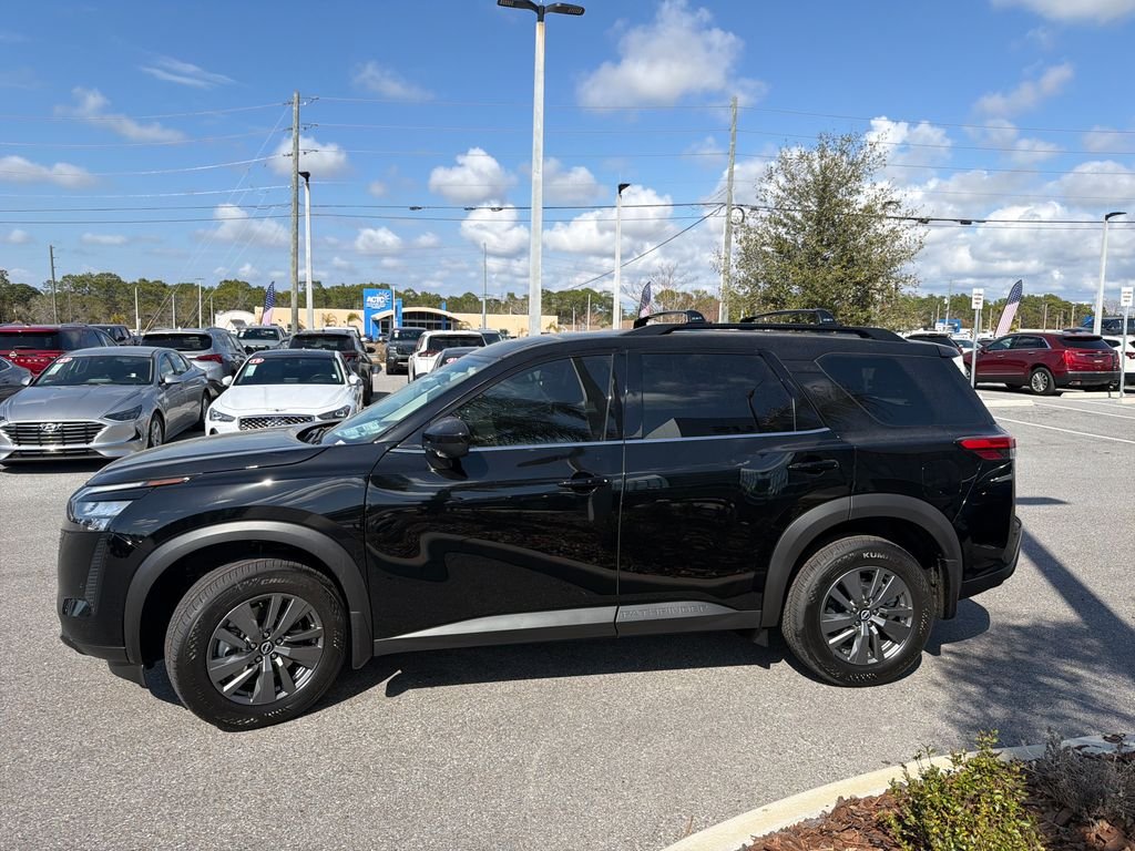 New 2026 Nissan Pathfinder SV 4D Sport Utility