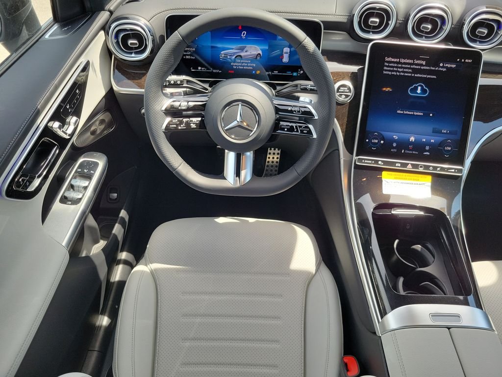 New 2027 Cirrus Silver Metallic Mercedes-Benz GLC 300 image 13