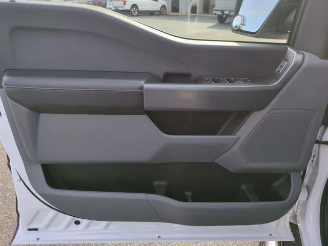 Used 2021 White Ford XLT image 12