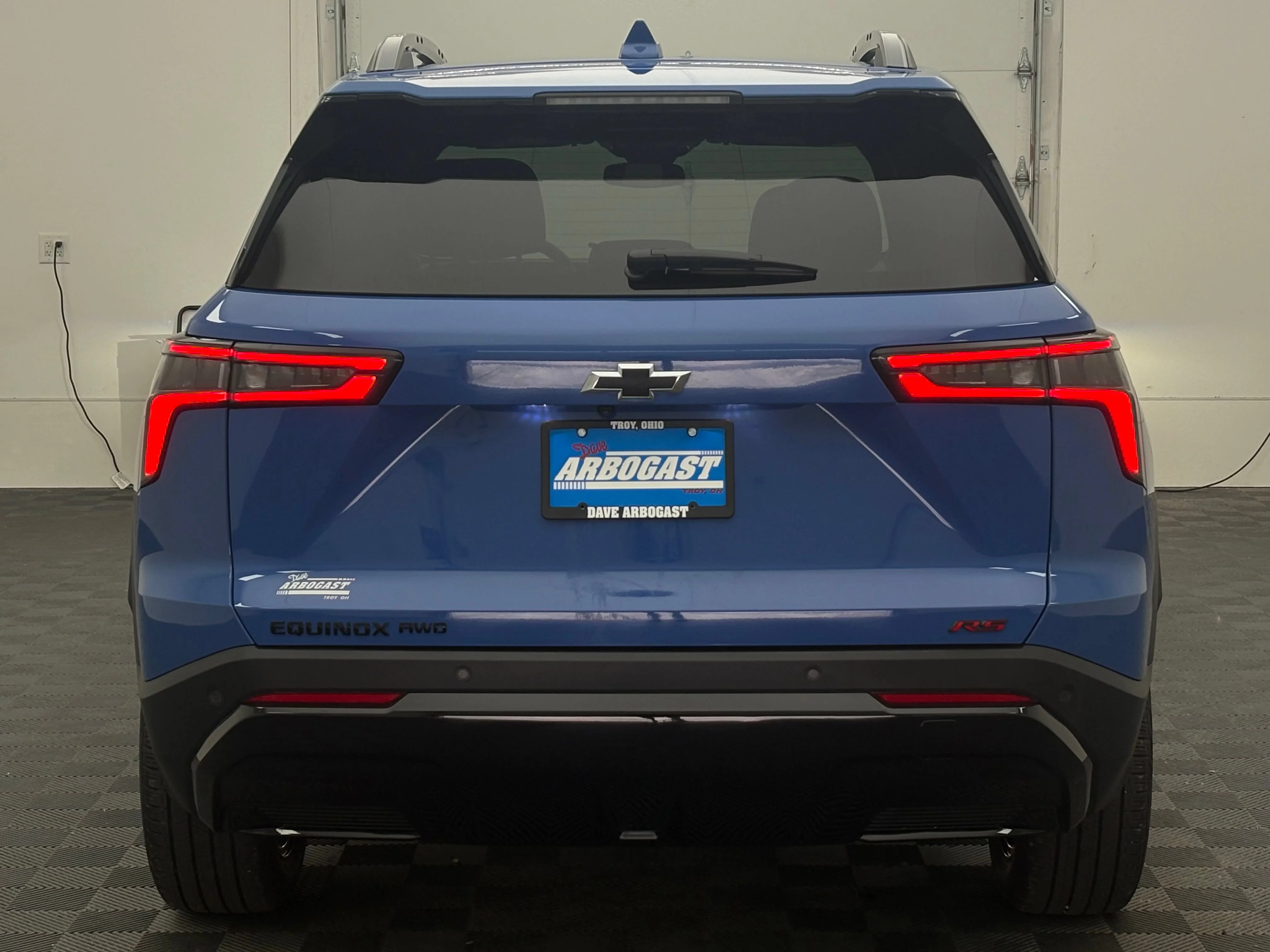 Used 2025 Reef Blue Metallic Chevrolet RS image 7