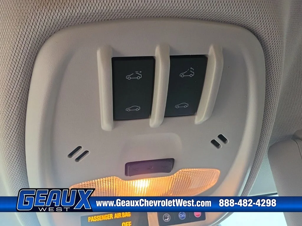 Used 2025 Gray Chevrolet ACTIV image 18