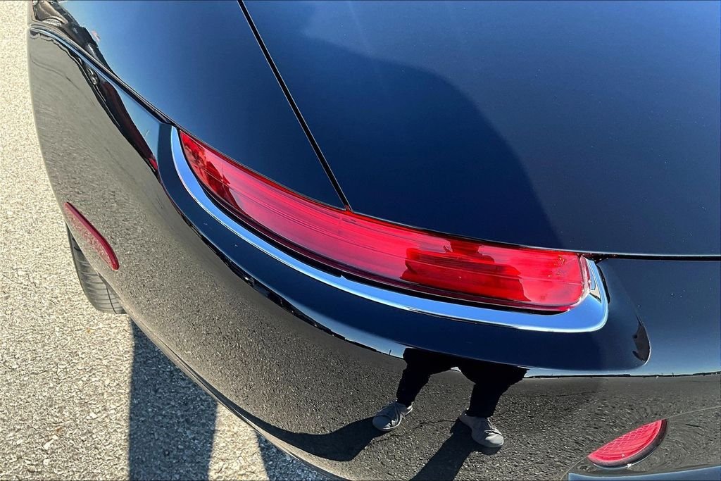 Used 2001 Black BMW Base image 27