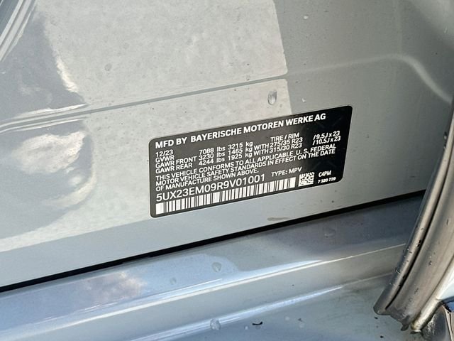 Certified Used 2024 Gray BMW xDrive40i image 36