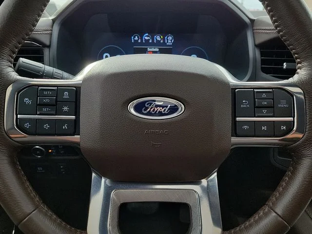 Used 2024 White Ford King Ranch image 24