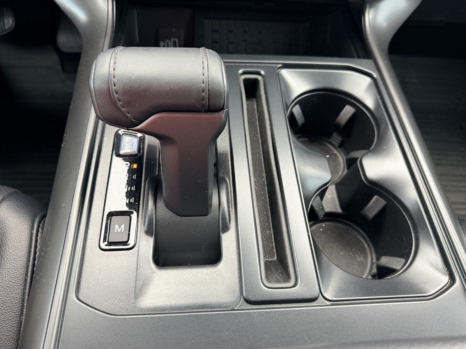 Used 2025 White Ford Lariat image 18