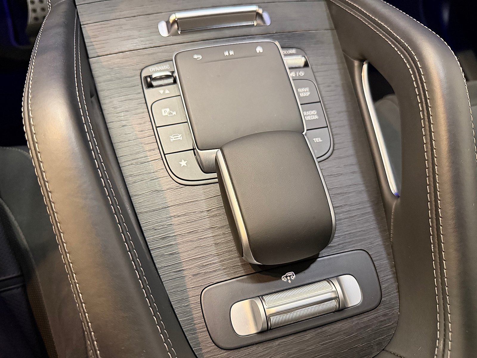 Used 2024 MANUFAKTUR Alpine Grey Mercedes-Benz 4MATIC®+ image 16
