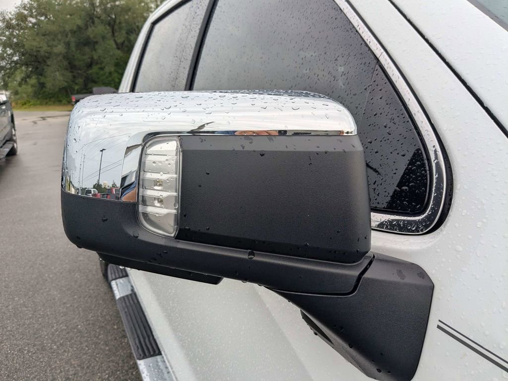 2026 GMC Sierra 1500 SLT - Photo 12