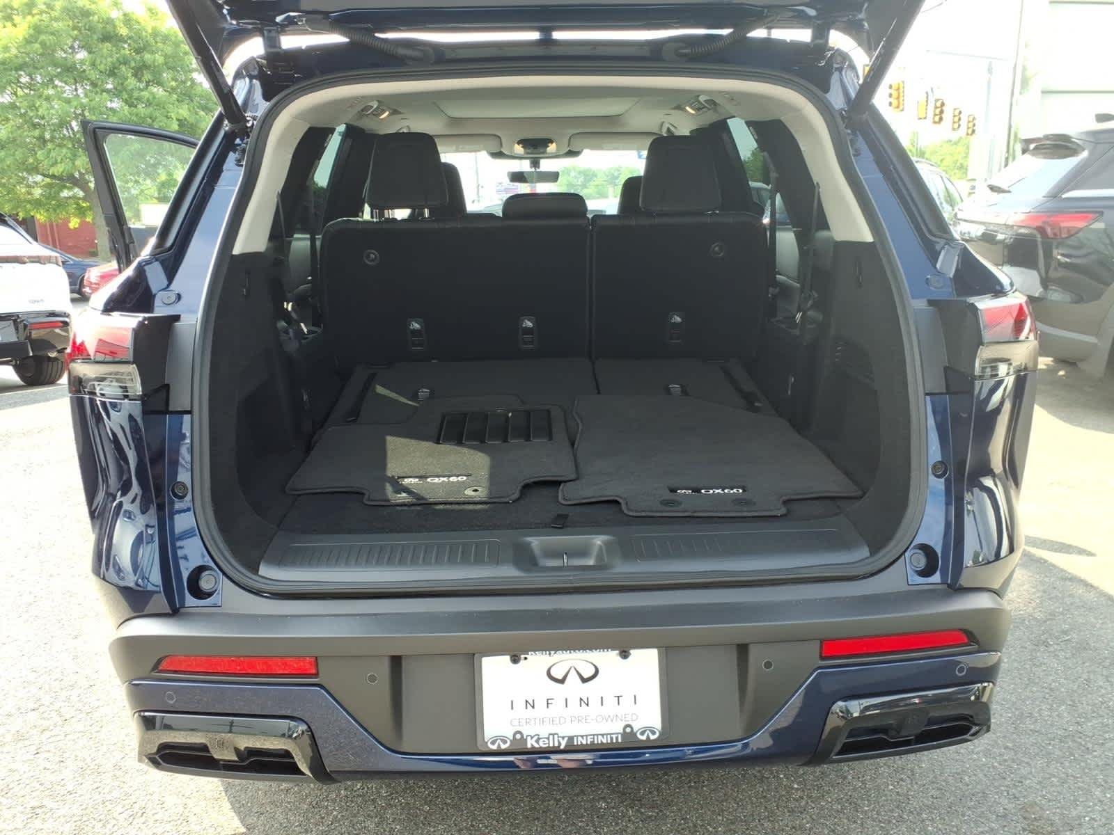 Certified Used 2025 Grand Blue INFINITI PURE image 17