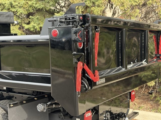 2026 Ford F-550 Super Duty Chassis Cab XL - Photo 31