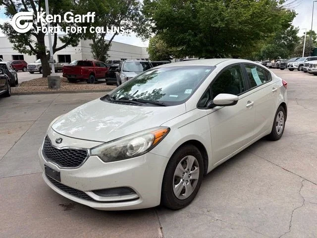 2015 Kia Forte LX AT's photo