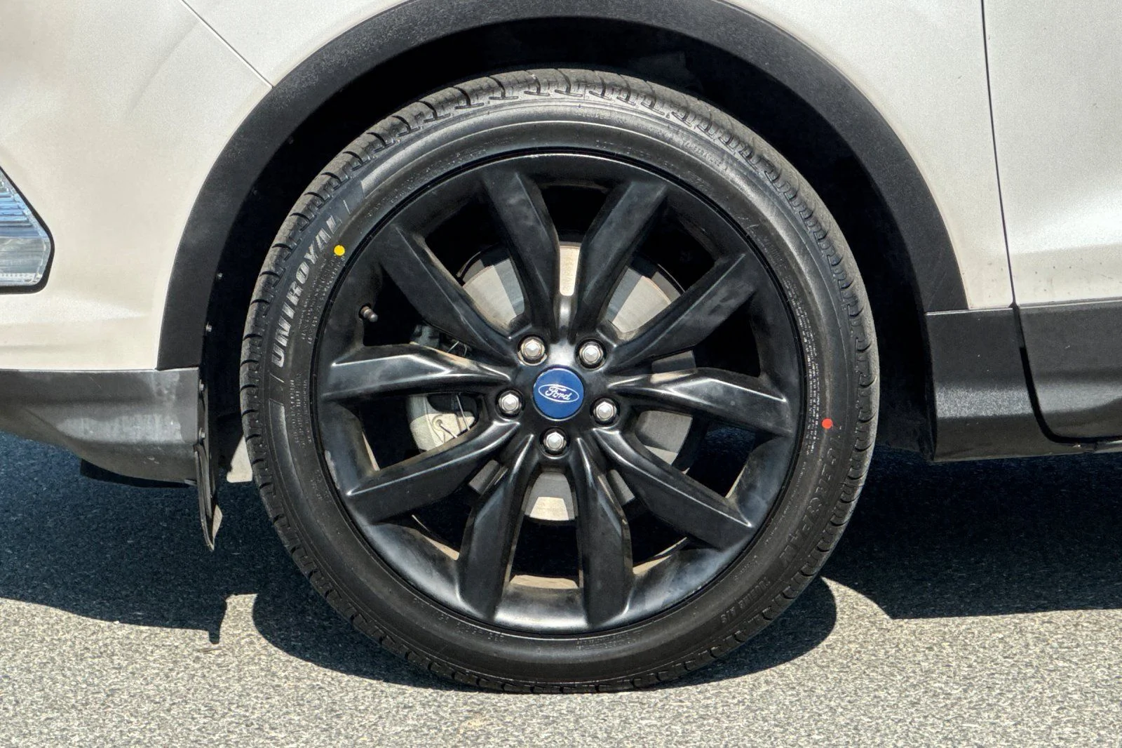 Used 2019 White Ford SE image 29