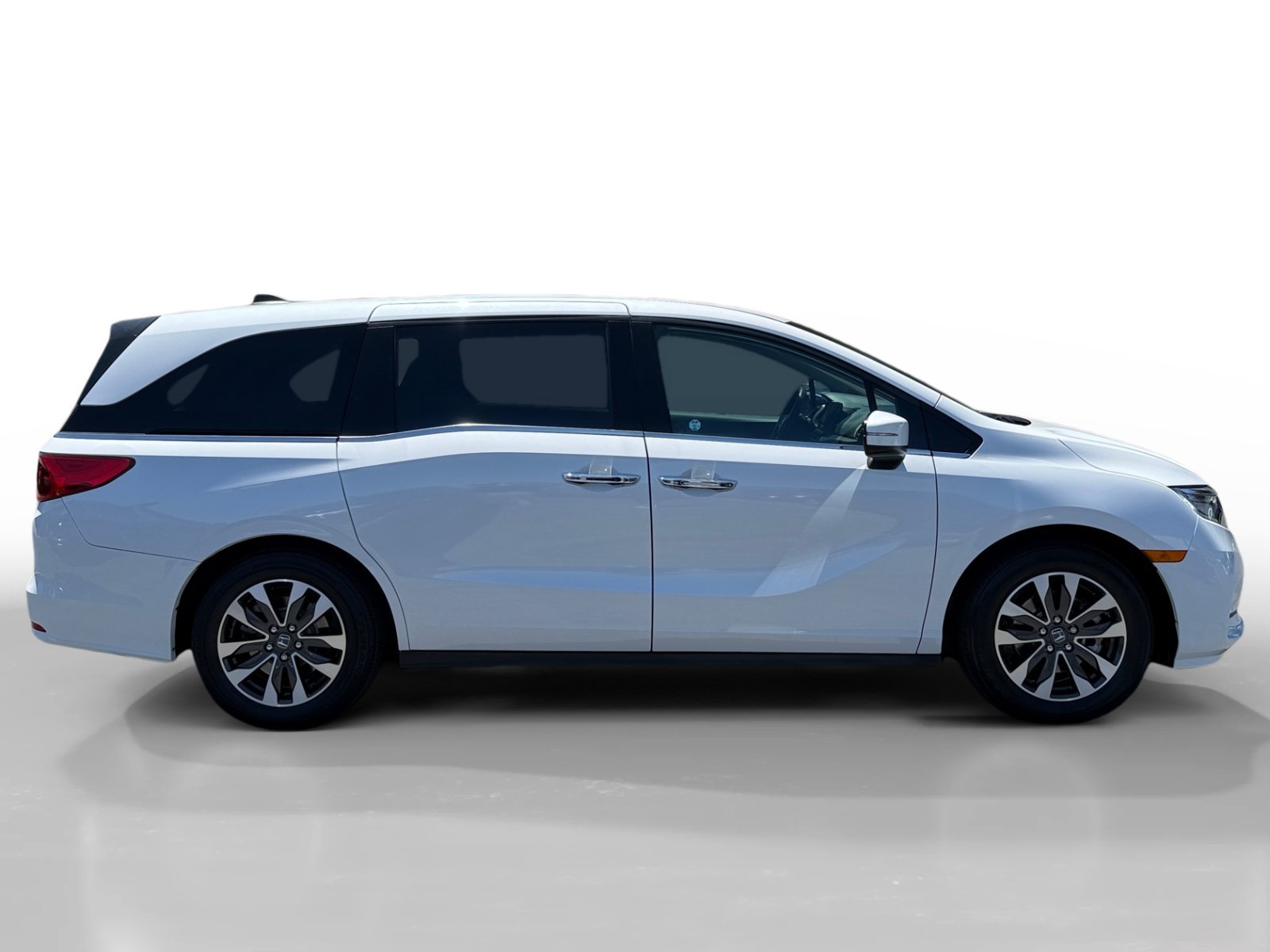 Used 2023 White Honda EX-L image 6