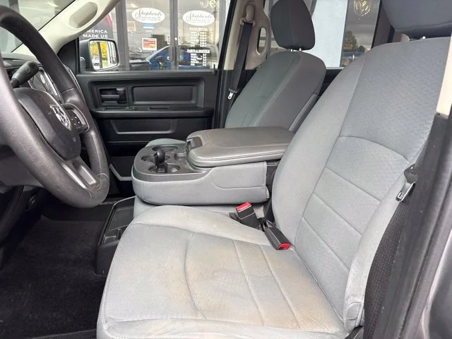 Used 2013 Gray Ram Express image 3